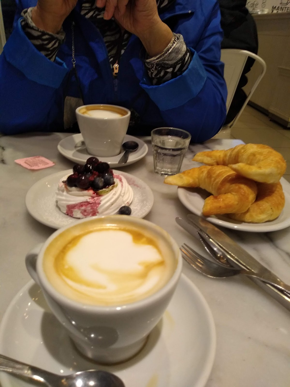 Royal pastry empire- Remera gallery 3