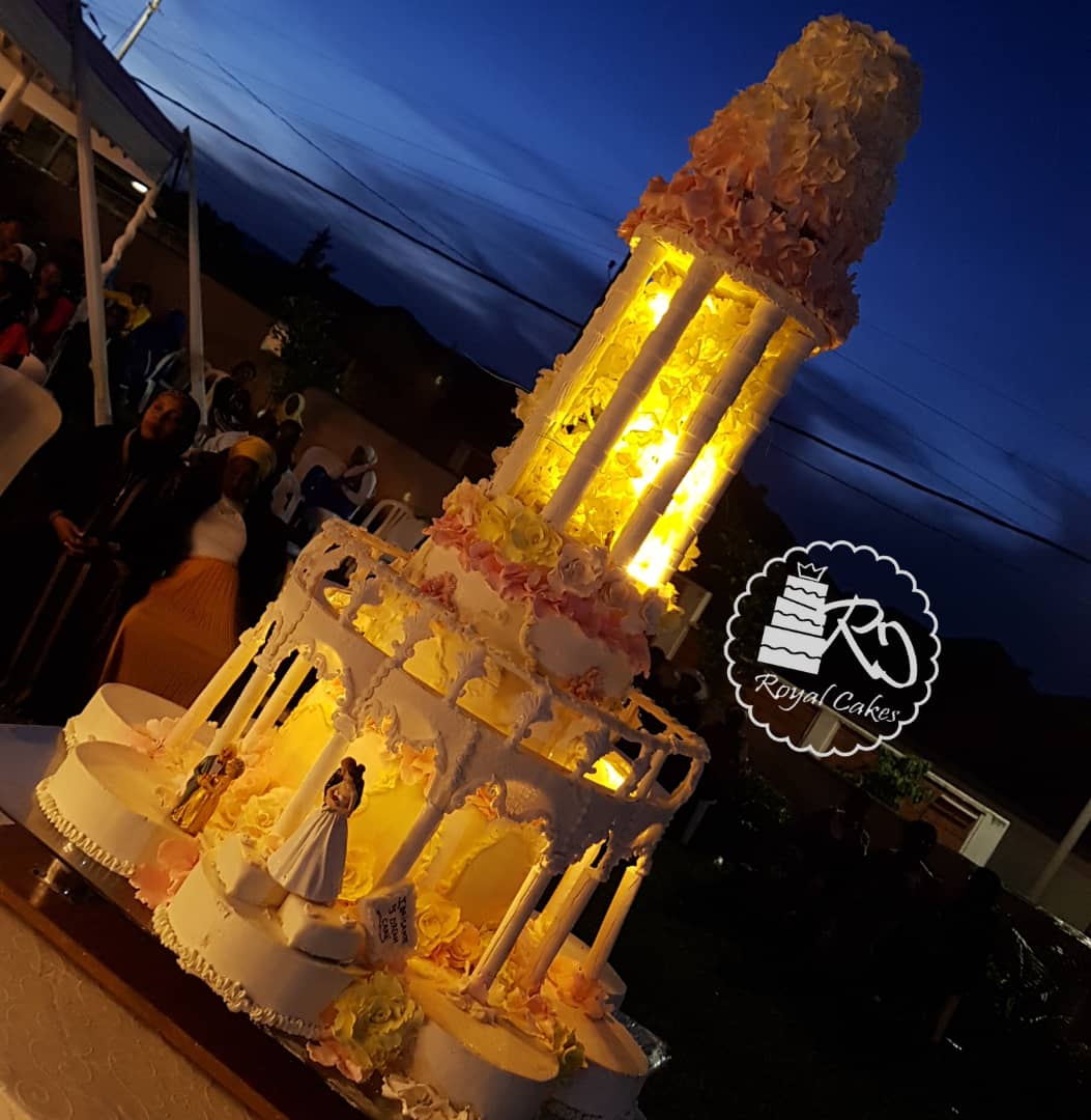 Royal pastry empire- Remera gallery 4